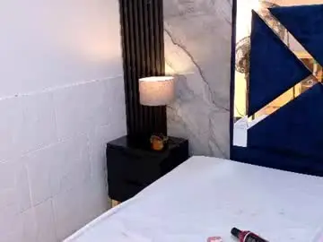Chaturbate Best live sex cam show of karina_analdeep
