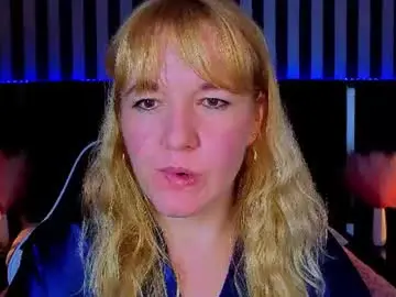 Chaturbate Watch Live Sex Cams of kirra_salute