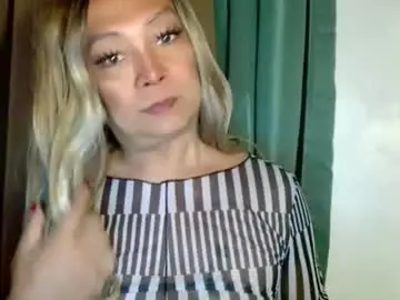 Chaturbate Private Sex Chat of linkingqueens69