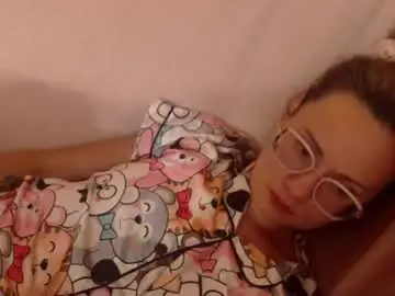 Chaturbate Watch Live Sex Cams of candylady136
