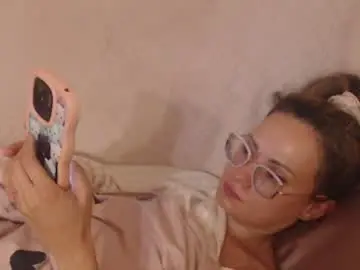Chaturbate Nude Webcam of candylady136