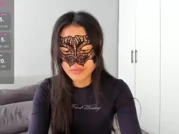 Chaturbate Live Sex Cam of helenblazetrt