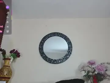 Chaturbate Live Porn of nicole_santana_