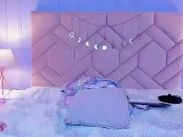 Chaturbate Live Sex Cam of sara_deen