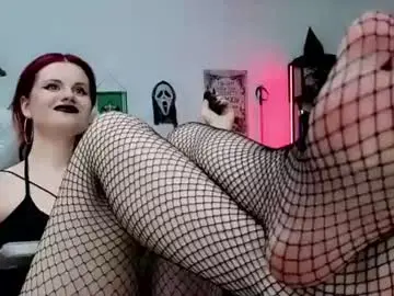 Chaturbate Free Live Porn of dellacrush_