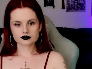 Chaturbate Free Live Porn of dellacrush_
