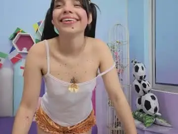 Chaturbate Live Sex Cam of isaa_skinnyy