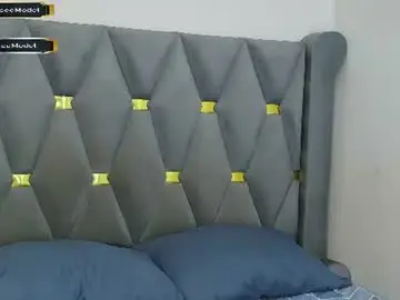 Chaturbate Sex Cam of delsee_