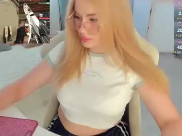Chaturbate Sex Cam of i_want_you_eva