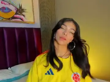 Chaturbate Best live sex cam show of laura_aristizabal_19