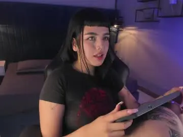 Chaturbate Watch Live Sex Cams of magic_zantana