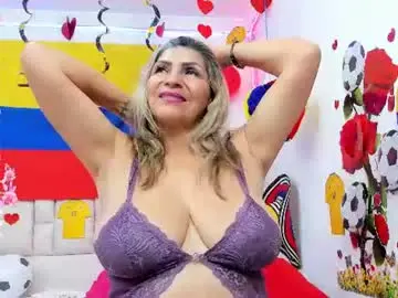 Chaturbate Sex Cam of celeste_lincon