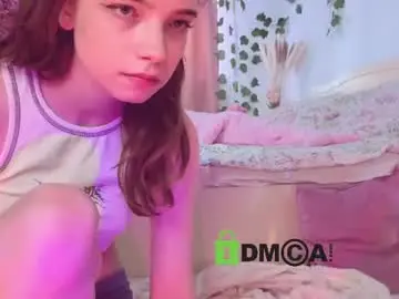 Chaturbate Watch Live Sex Cams of evi_brook