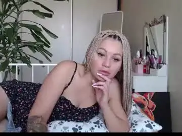 Chaturbate Free Porn Cam of shyevaa