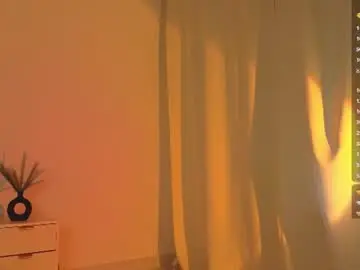 Chaturbate Live Sex Cam of adencianey