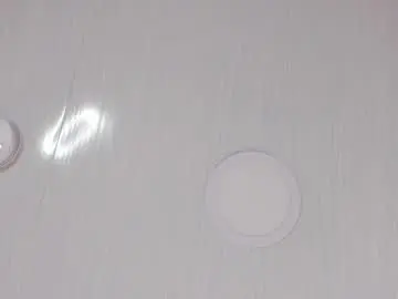 Chaturbate Live Sex Cam of mia_kisses2