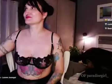 Chaturbate Adult Webcam of paradisegirl_
