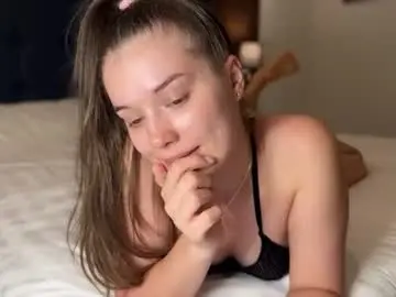 Chaturbate Live Sex Cam of twerking_girl_