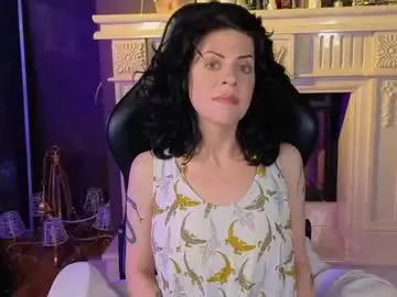 Chaturbate Adult Video Chat of scarletttesecret