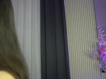 Chaturbate Live Sex Cam of katelynsparks