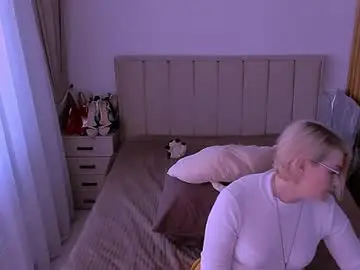 Chaturbate Nude Webcam of sabrinamacmarren