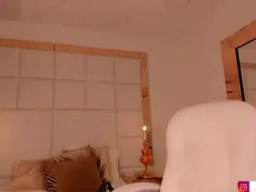 Chaturbate Live Sex Cam of amanda_colin