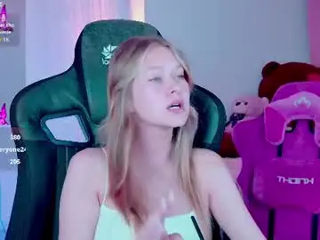 Chaturbate Live Sex Cam of cutemousee