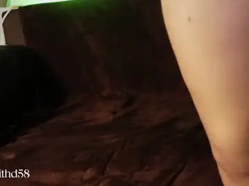 Chaturbate Watch Live Sex Cams of darknes_lilith18