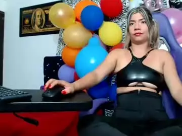 Chaturbate Live Sex Cam of hot_sexy_bunny