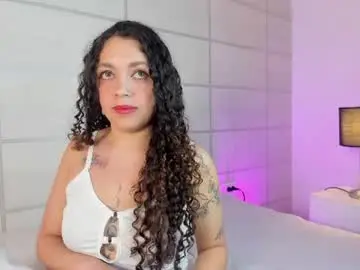 Chaturbate Sex Chat of ruby_diamonds_
