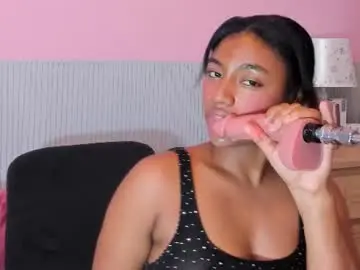 Chaturbate Live Sex of laraebony_