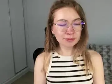 Chaturbate Best live sex cam show of mia_luxx92