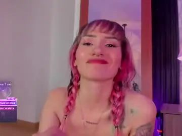 Chaturbate Live Sex Cam of electraraptiss