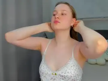Chaturbate Live Sex Cam of lina_smilee