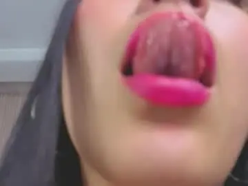 velvet_celeste_b from chaturbate