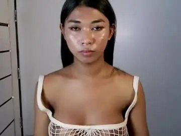Chaturbate Live Porn of yummymika