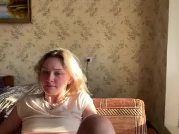 lavadahazeltine from chaturbate
