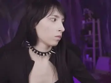 seraphinesparda from chaturbate