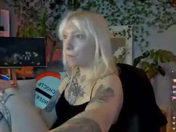 Chaturbate Adult Video Chat of tattoo_artbaby