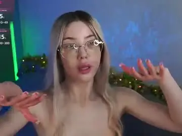 lindathackerr from chaturbate