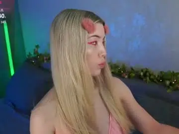 Chaturbate Live Sex of lindathackerr