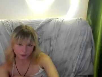 Chaturbate Live Sex of miakimiko