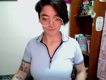 Chaturbate Best live sex cam show of mocca_117