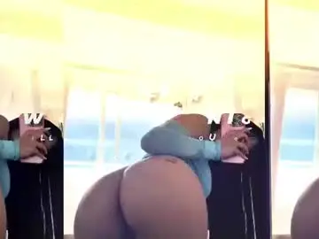 Chaturbate Adult Webcam of naughtybunnyy_1
