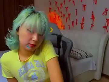 Chaturbate Live Porn of milla_waves