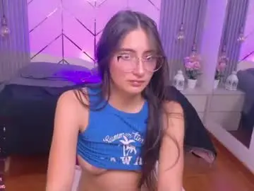 Chaturbate Adult Video Chat of alessia_moore