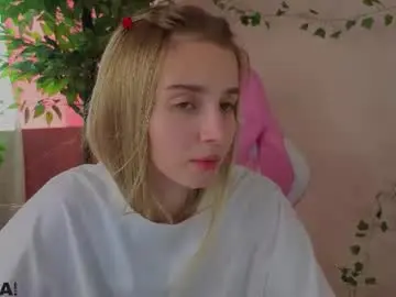 lina_reeds from chaturbate