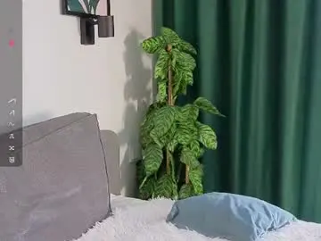 Chaturbate Live Sex of aisha_eilish