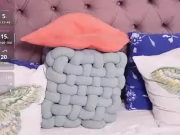 jenniferlovvex from chaturbate