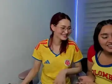 Chaturbate Live Sex of naomy_hot04